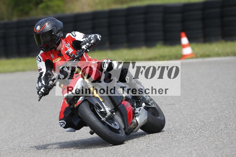 /25 10.06.2025 MaxRacing ADR/Gruppe rot/unklar